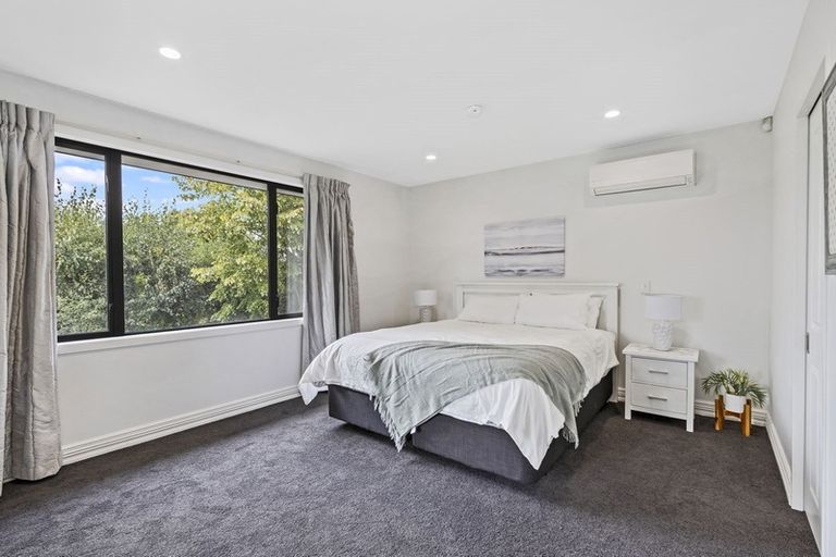 Photo of property in 16 Ballybrack Place, Casebrook, Christchurch, 8051