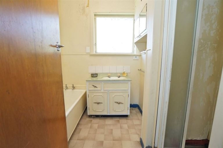 Photo of property in 143 Whatawhata Road, Dinsdale, Hamilton, 3204