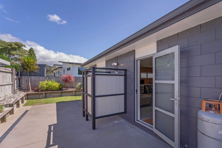 Photo of property in 32 Tairua Palms Place, Tairua, 3508
