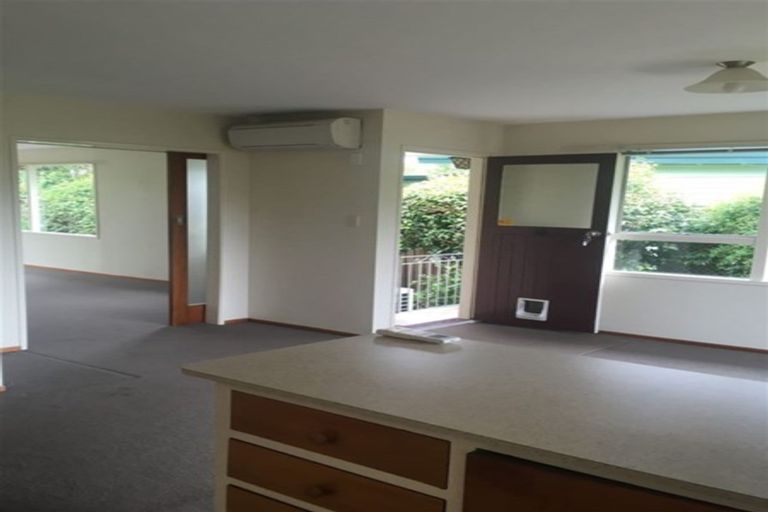 Photo of property in 10 Reeves Road, Opawa, Christchurch, 8023