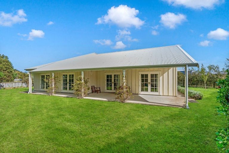 Photo of property in 6 Mckerrow Place, Featherston, 5710