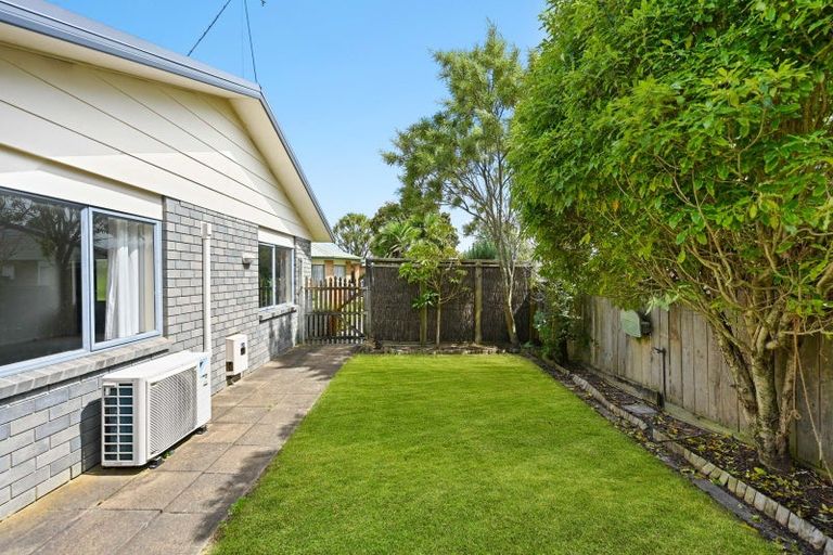 Photo of property in 44 Catalina Drive, Melville, Hamilton, 3206