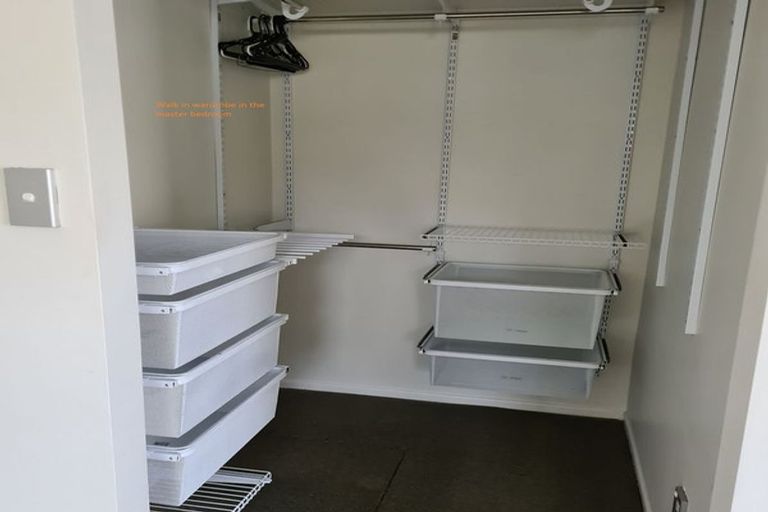 Photo of property in 54 Captain Scott Road, Glen Eden, Auckland, 0602