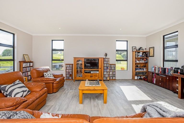 Photo of property in 45 Glengarry Road, Glengarry, Napier, 4182