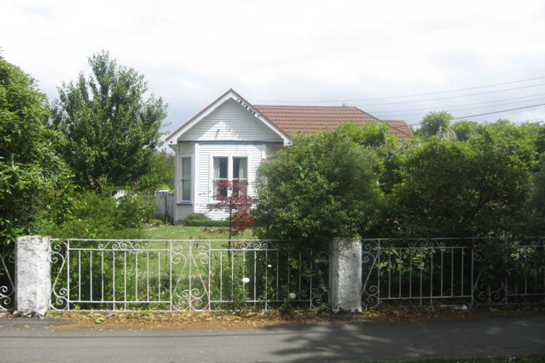 Photo of property in 80 Fisher Avenue, Beckenham, Christchurch, 8023