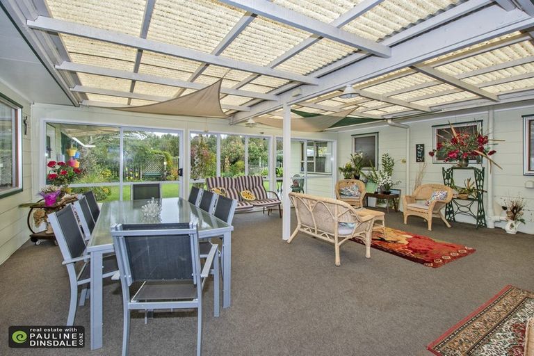 Photo of property in 18 Tait Street, Te Kamo, Whangarei, 0112