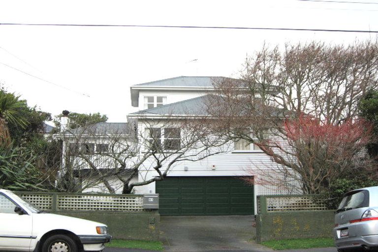 Photo of property in 41 Donald Street, Karori, Wellington, 6012