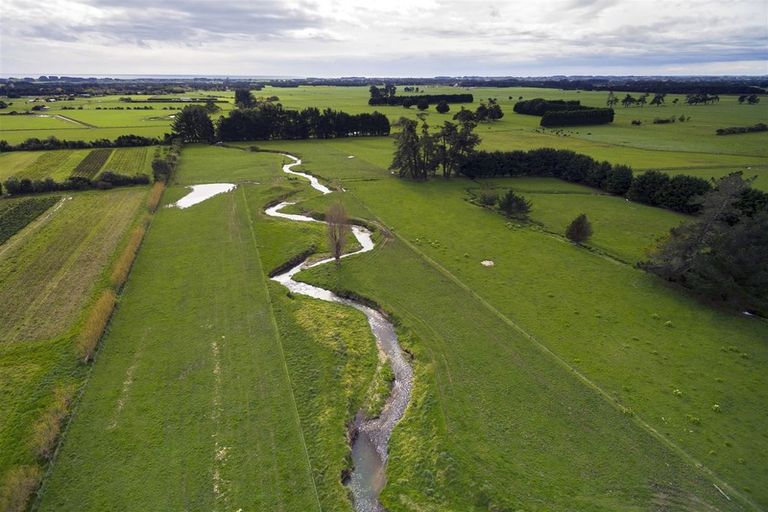 Photo of property in 193 Te Horo Hautere Cross Road, Hautere, Otaki, 5582