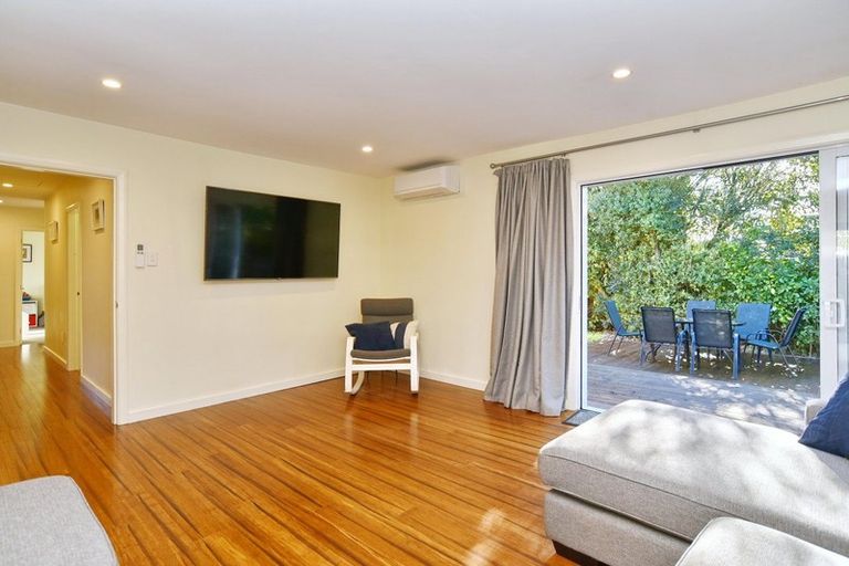 Photo of property in 103 Main North Road, Woodend, 7610