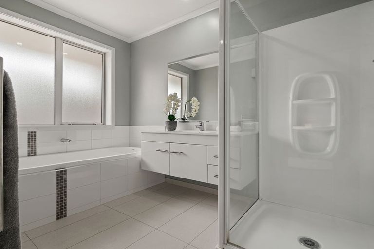 Photo of property in 21 Tosswill Road, Prebbleton, 7604