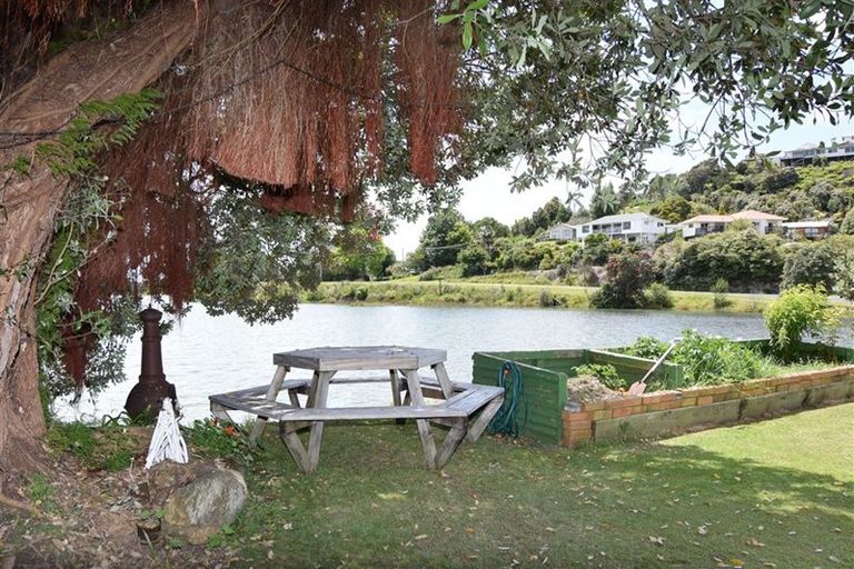 Photo of property in 41 Pepe Road, Tairua, 3508