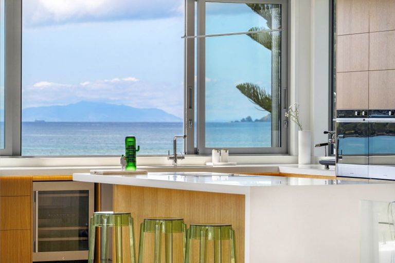 Photo of property in 38 Rita Way, Omaha, 0986