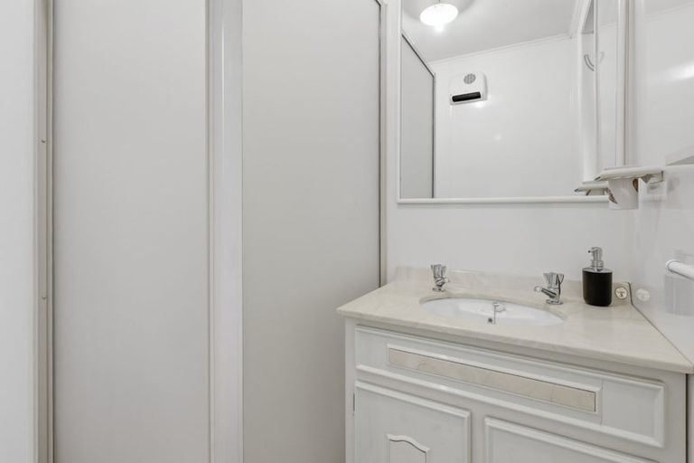 Photo of property in 8 Bell Crescent, Concord, Dunedin, 9018