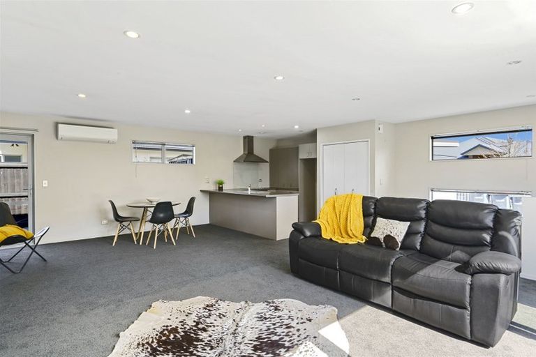 Photo of property in 14 Millesimes Way, Yaldhurst, Christchurch, 8042