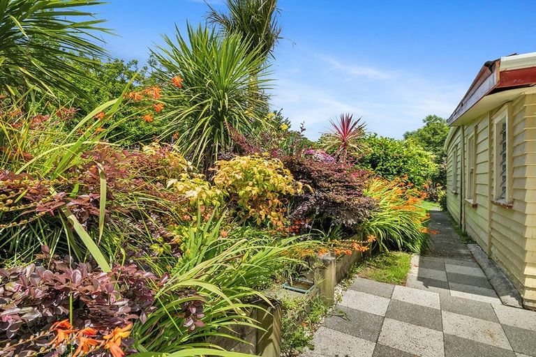 Photo of property in 32 Smith Road, Matakana, Warkworth, 0985