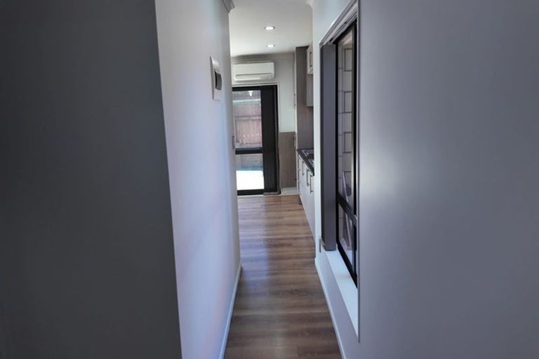 Photo of property in 28a Prangley Avenue, Mangere, Auckland, 2022