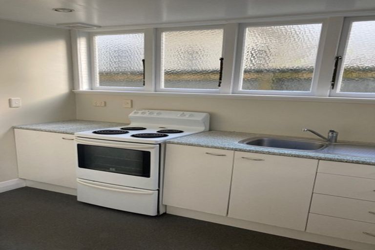 Photo of property in 23 Tinakori Road, Thorndon, Wellington, 6011