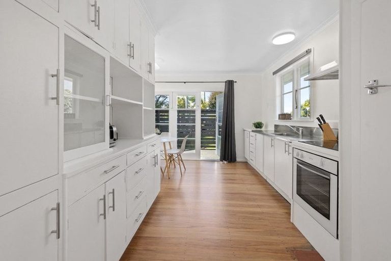 Photo of property in 15 Westlock Road, Koutu, Rotorua, 3010