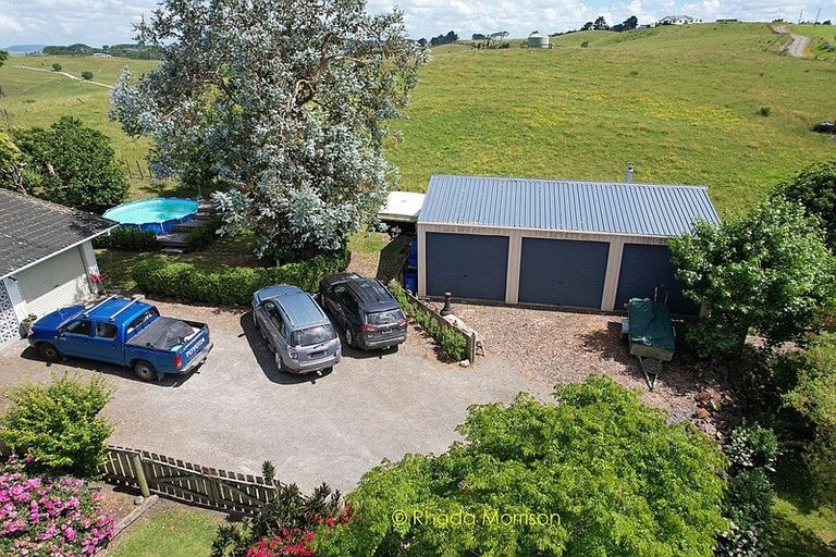 Photo of property in 52 Gallie Branch Road, Matakohe, 0594