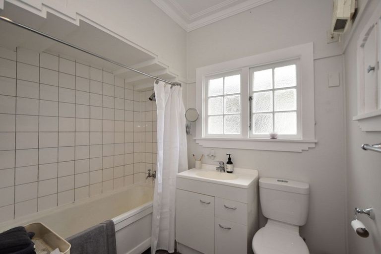 Photo of property in 42 Sydney Street, Windsor, Invercargill, 9810