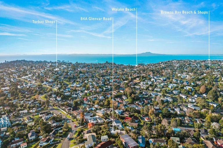 Photo of property in 2/84 Glenvar Road, Torbay, Auckland, 0630