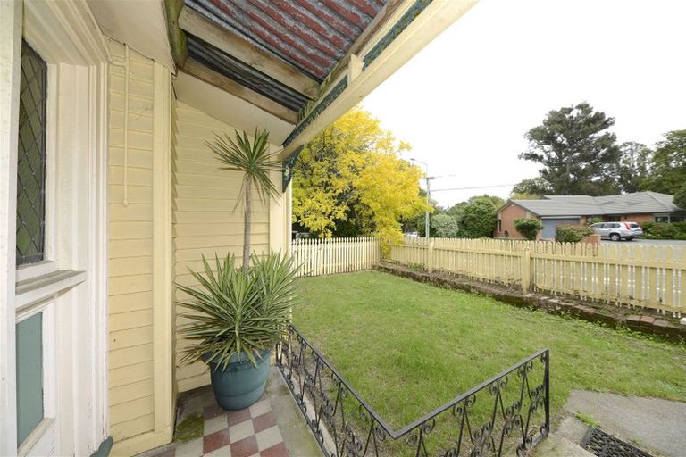 Photo of property in 6 Ensors Road, Opawa, Christchurch, 8023