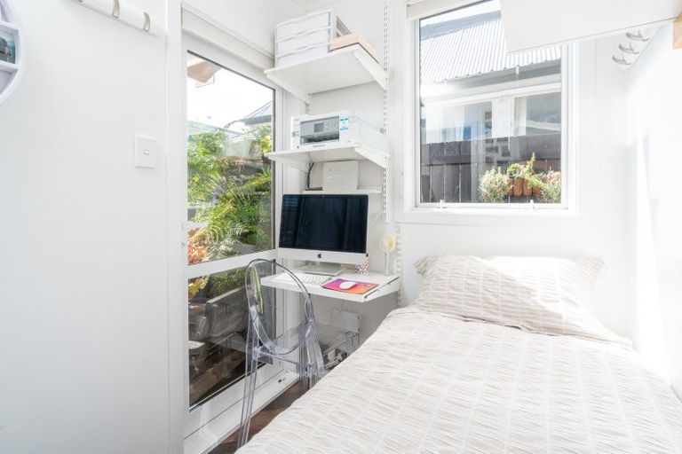 Photo of property in 24b Roy Street, Newtown, Wellington, 6021