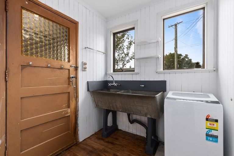 Photo of property in 42 Roosevelt Avenue, Onehunga, Auckland, 1061