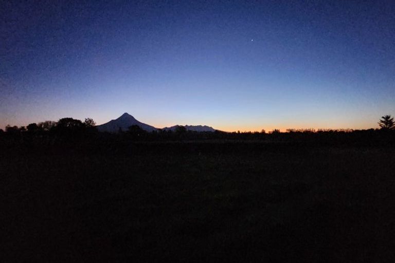 Photo of property in 114 Dudley Road Upper, Inglewood, 4386