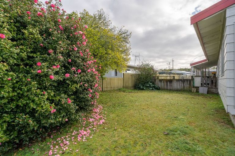 Photo of property in 27 Riley Place, Fitzroy, Hamilton, 3206