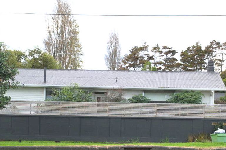 Photo of property in 2/45 Union Road, Howick, Auckland, 2014