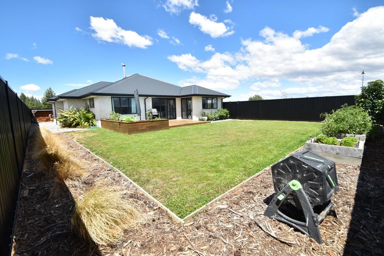 Photo of property in 27 Grandvue Drive, Twizel, 7901
