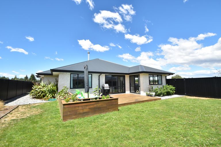 Photo of property in 27 Grandvue Drive, Twizel, 7901