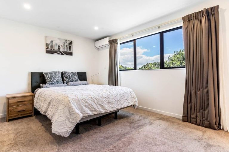 Photo of property in 74e Mckenzie Road, Mangere Bridge, Auckland, 2022