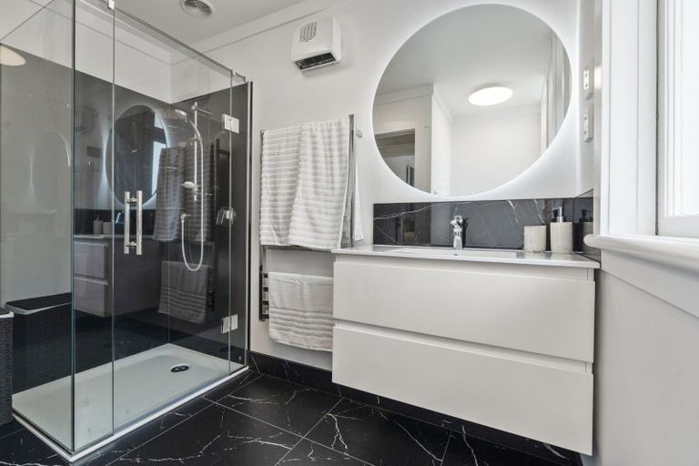 Photo of property in 2 Glenalmond Road, Mount Eden, Auckland, 1024