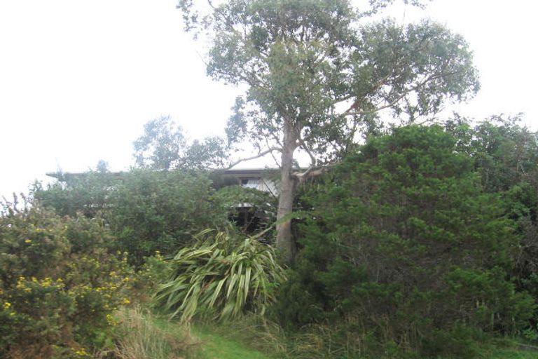 Photo of property in 21 Camellia Terrace, Maungaraki, Lower Hutt, 5010