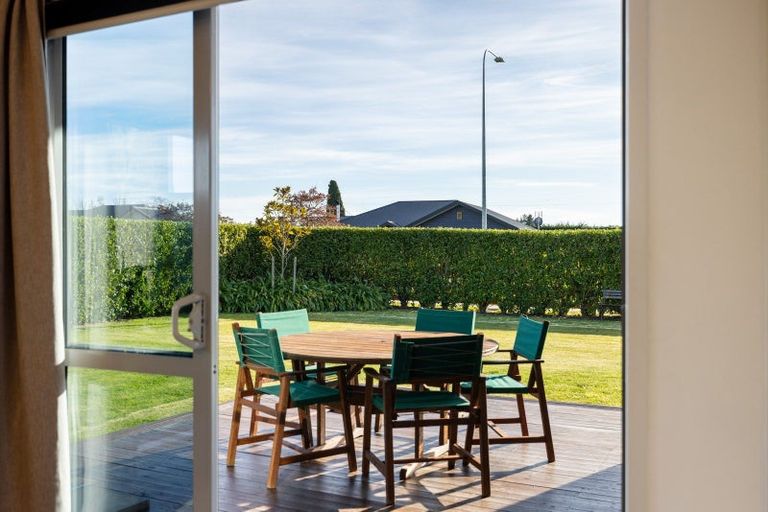 Photo of property in 2 Ormandy Court, Amberley, 7410