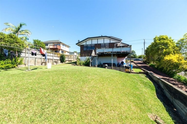 Photo of property in 178 Sturges Road, Henderson, Auckland, 0612