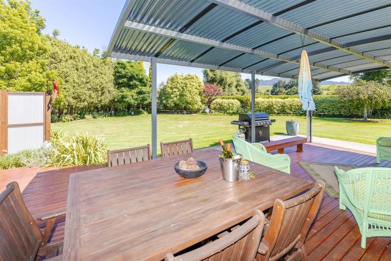 Photo of property in 37 Mangauika Road, Pirongia, Te Awamutu, 3876