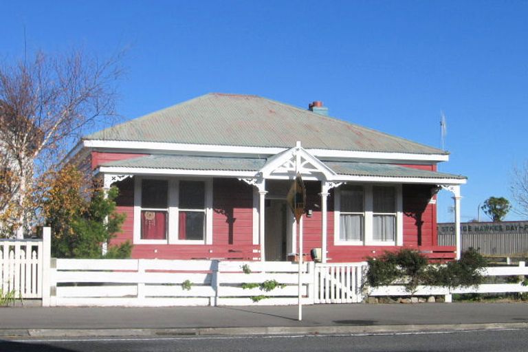 Photo of property in 14 Sale Street, Napier South, Napier, 4110