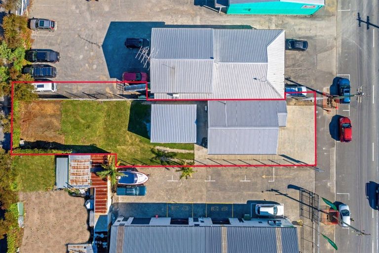 Photo of property in 380 Palmerston Road, Gisborne, 4010