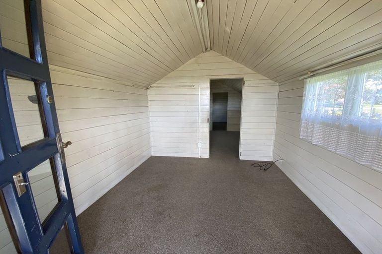 Photo of property in 27 Park Lane, Kaponga, Hawera, 4679