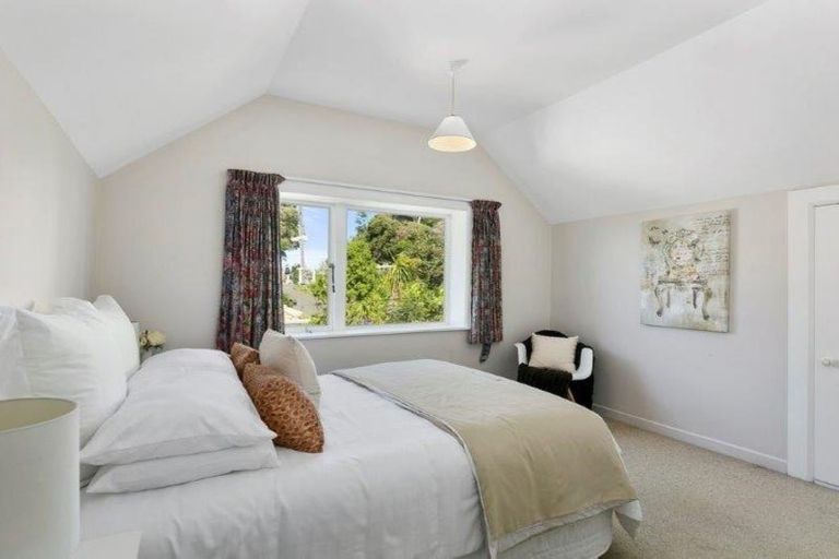 Photo of property in 35 Raroa Road, Kelburn, Wellington, 6012