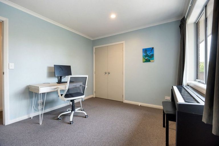 Photo of property in 18 Brancaster Place, Cambridge, 3434