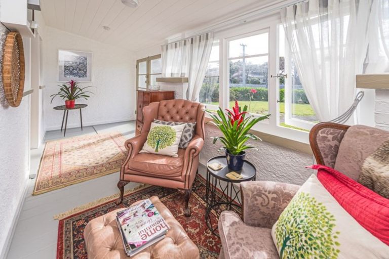 Photo of property in 33 Grey Street, College Estate, Whanganui, 4500