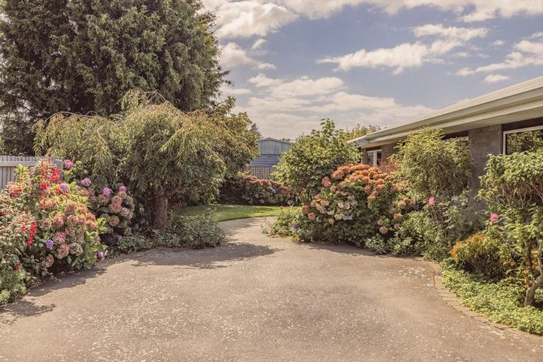 Photo of property in 116 Harewood Road, Papanui, Christchurch, 8053