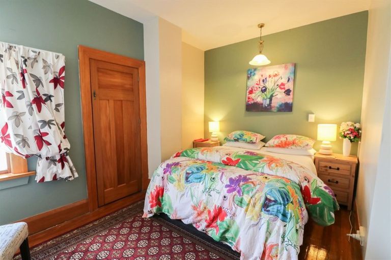 Photo of property in 5 Campbell Street, Geraldine, 7930