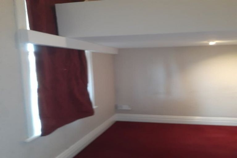 Photo of property in 6-10 Mudges Terrace, Newtown, Wellington, 6021