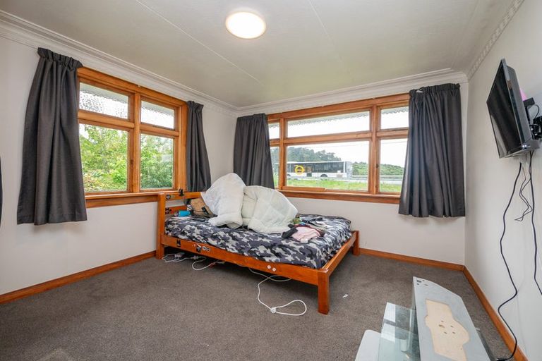 Photo of property in 79 Blanket Bay Road, Sawyers Bay, Port Chalmers, 9023