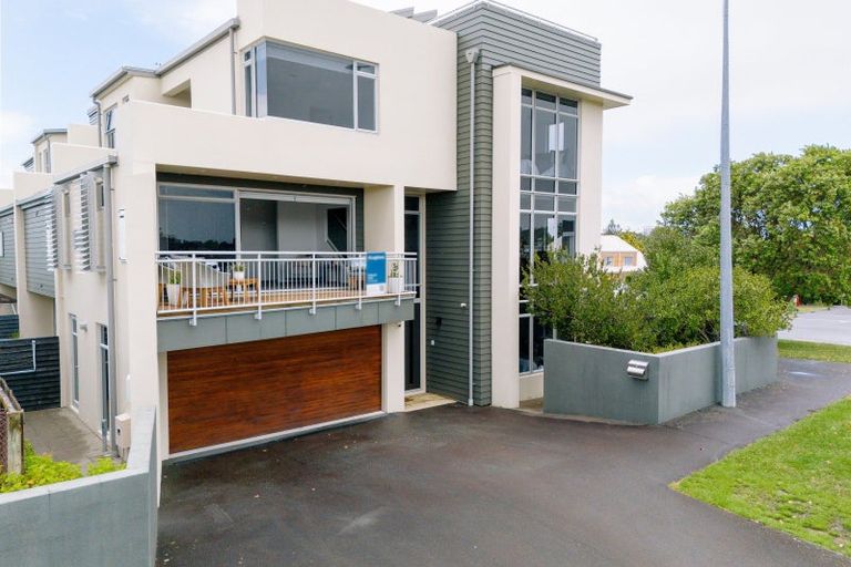 Photo of property in 21 Radnor Street, Hamilton Central, Hamilton, 3204
